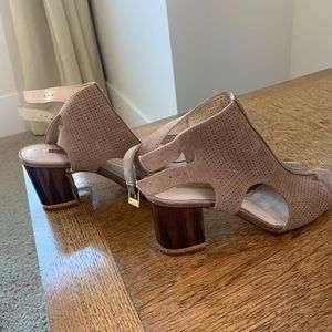 Leather Louise et Cie Block Heels (8.5)